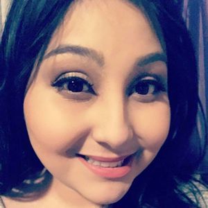 Meet your Posher, Dayna